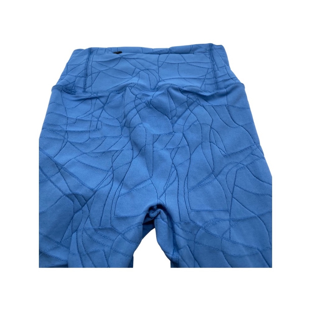 SWEATY BETTY Motion Jacquard 7/8 Leggings in Regatta Blue - Picture 4 of 11